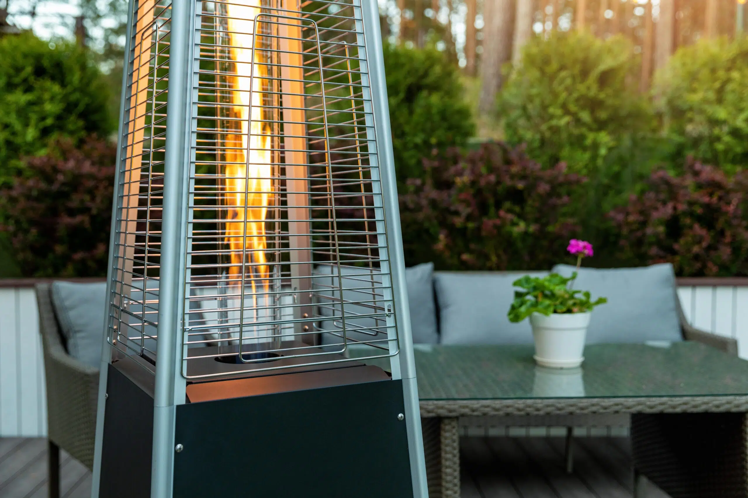 3 tips om de juiste terrasverwarming te kiezen