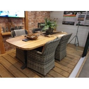 Teak tafel + 4 stoelen - Showmodel Hoofddorp