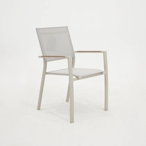 Stapelstoel Games crème