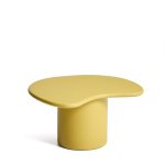 Kave Home Organische Salontafel 'Macarella' Beton, 83 x 77cm, kleur Mosterdgeel