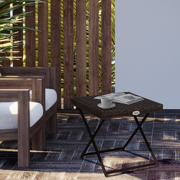Outsunny tuintafel, opvouwbare bijzettafel van poly-rotan, weerbestendig, ideaal voor terras, 60 x 60 x 70 cm, bruin | Aosom.nl